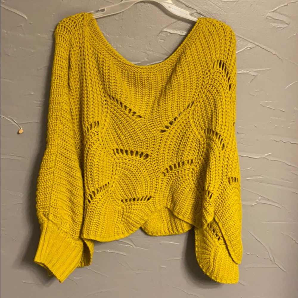 Cropped sweater mustard